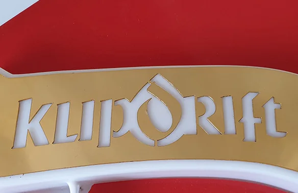 Laser cutting